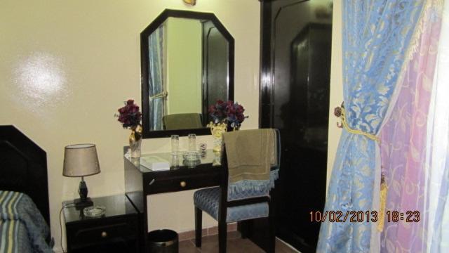 Marina Hotel Mutrah Екстер'єр фото