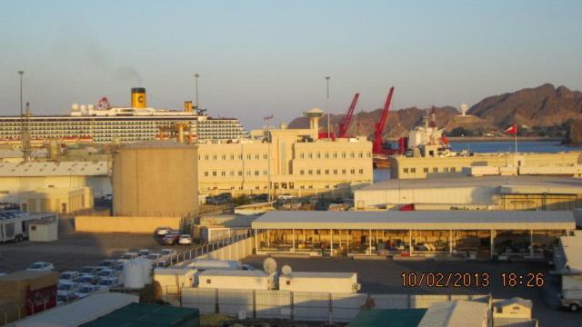 Marina Hotel Mutrah Екстер'єр фото